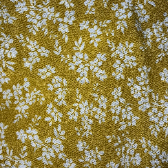 Yellow Floral Long Sleeve Top - Picture 6 of 6